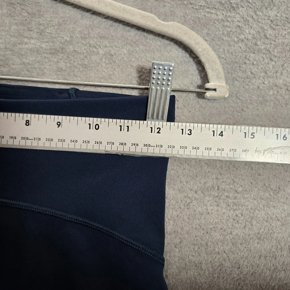 Lululemon Women Activewear Pants 6 Blue Train Time Crop‎ Leggings 18 in Inseam